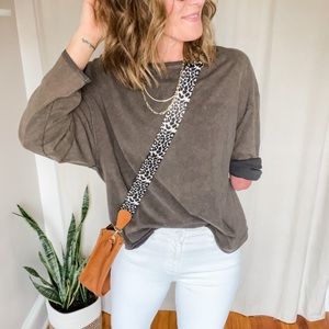 Crossbody, vegan leather, leopard print removable strap